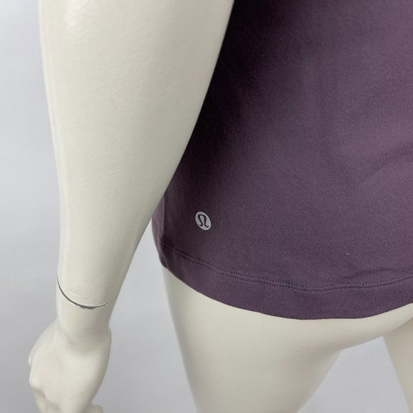 Lululemon‎ Tank Top Women 8? Round Neck Deep V Back Stretch Luon Sleeveless - Picture 8 of 8